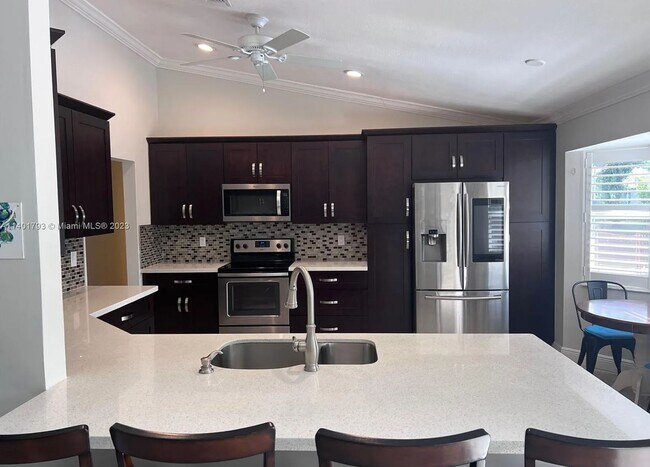 Building Photo - 1464 SW 97th Way