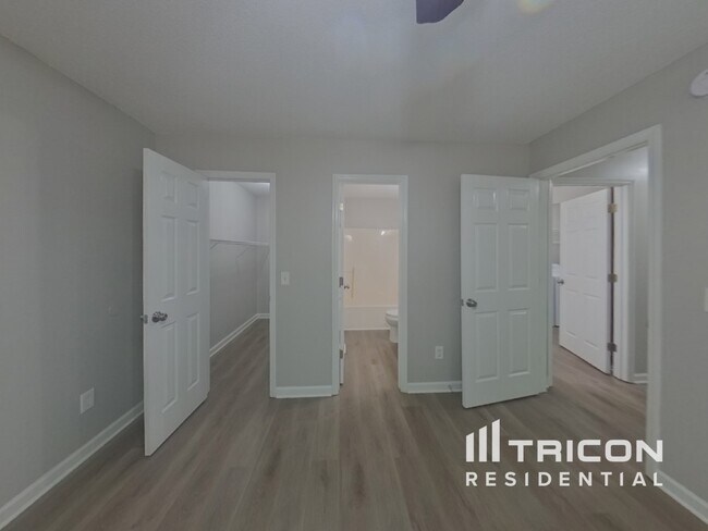 Building Photo - 142 Bradstone Rd