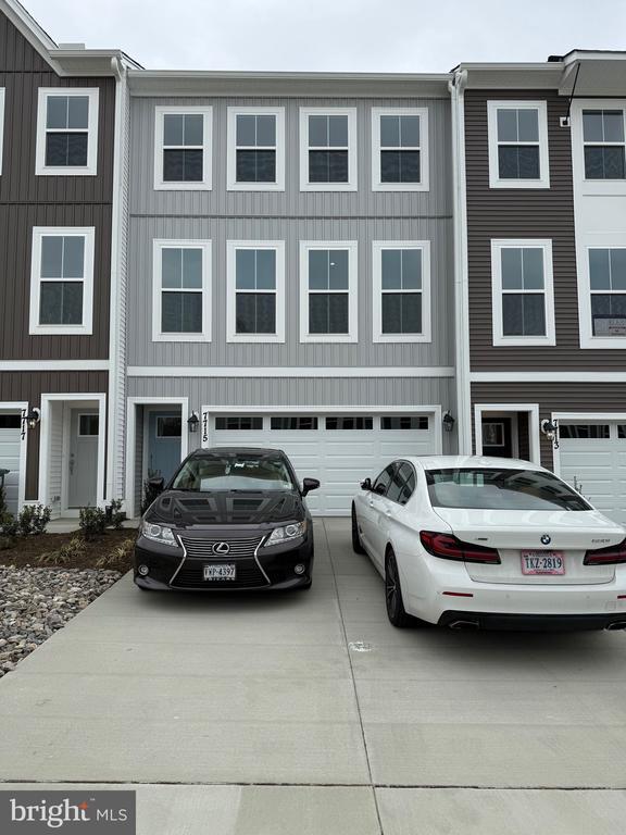 Building Photo - 7715 Harlow Cir