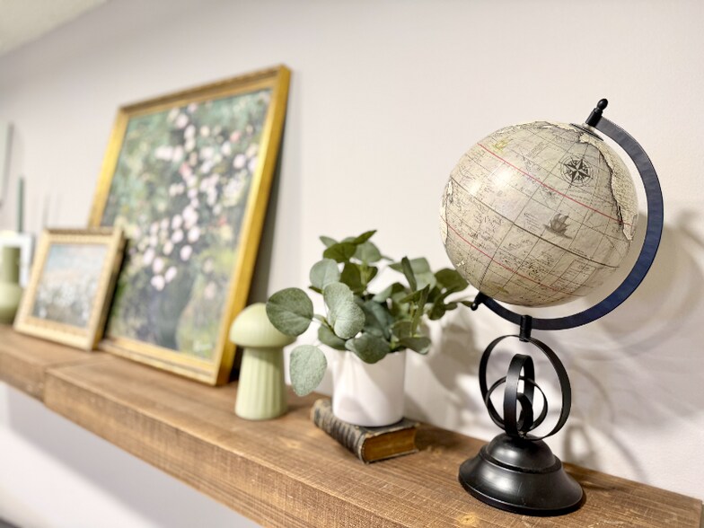 Building Photo - 14355 SW 114th Ave