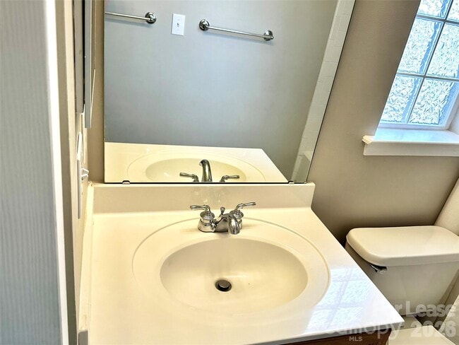 Building Photo - 19425 Booth Bay Ct