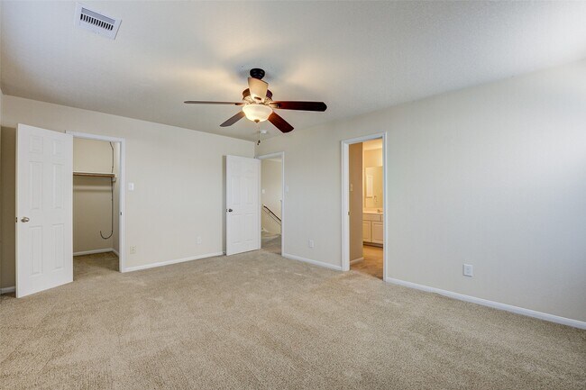 Building Photo - 4910 Conifer Ridge Way