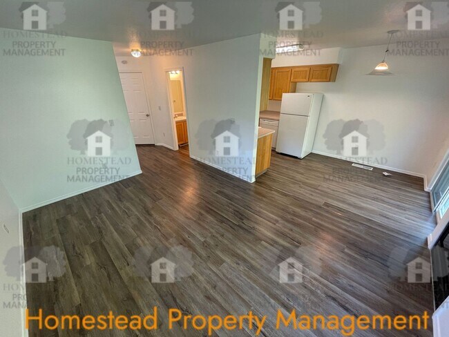 Building Photo - 368