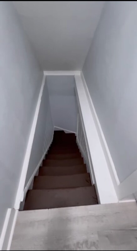 Building Photo - 513 Fayette St