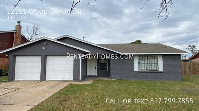 Building Photo - 12111 Wood Bayou Dr