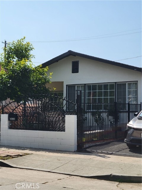Primary Photo - 2633 Pepper Ave
