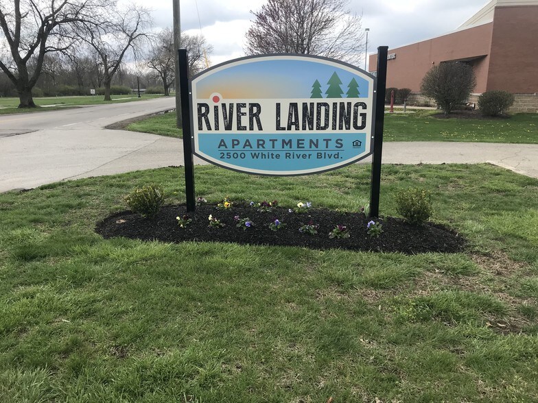 River Landing Apartments 2590 W White River Blvd Muncie IN 47303