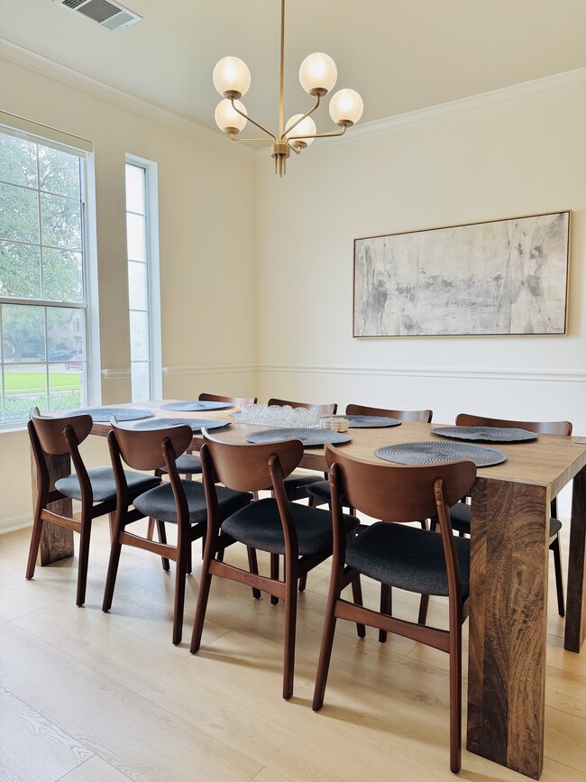 Building Photo - 1938 Mulligan Dr