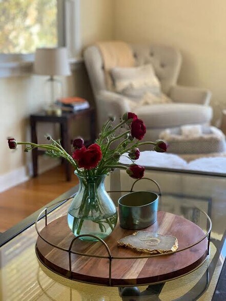 Building Photo - 4770 Bancroft St