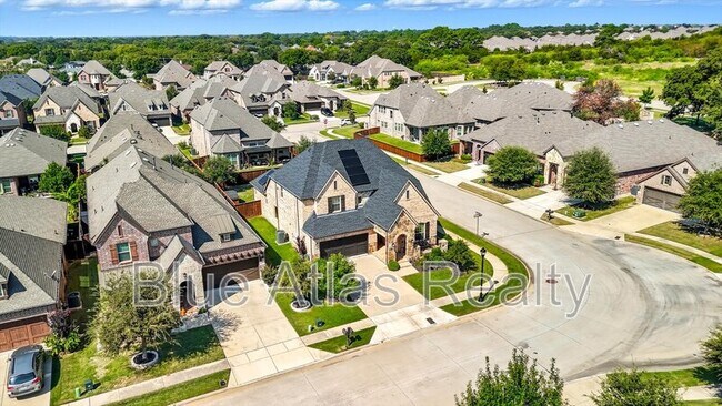 Building Photo - 4983 Stornoway Dr