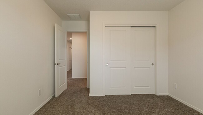 Building Photo - New Townhome in Santa Fe