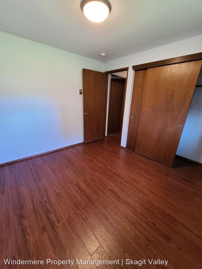 Building Photo - 2 br, 1 bath House - 1305 Heather Lane