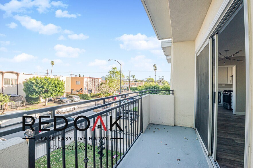 Building Photo - 1965 S Garth Ave