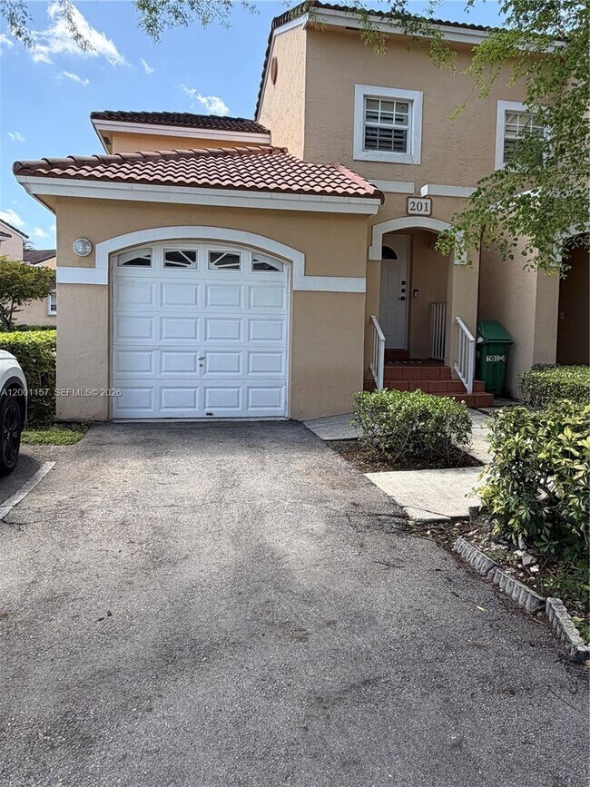 Building Photo - 14827 Balgowan Rd