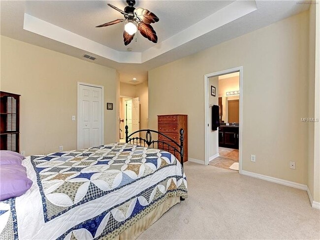 Building Photo - 8114 Villa Grande Ct