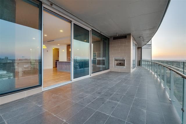 Building Photo - 3130 N Harwood St