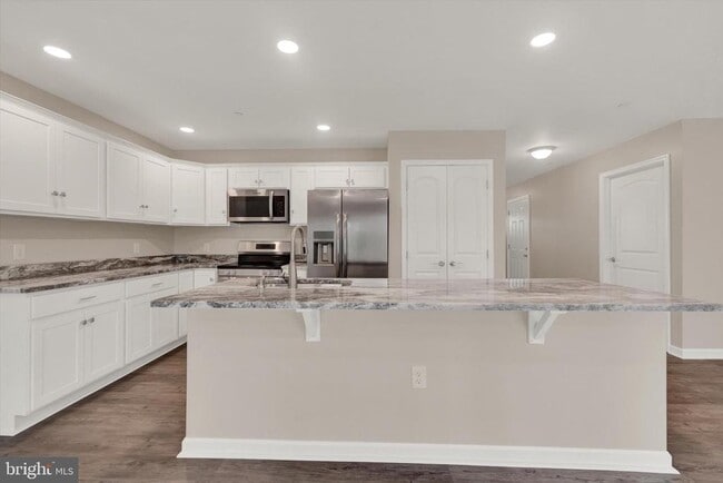 Building Photo - 13906 Patriot Way
