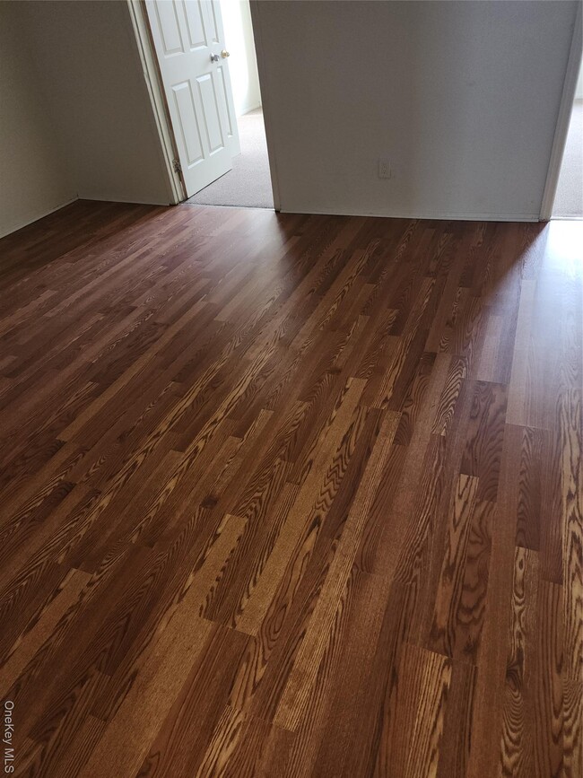 Building Photo - 205-11 Hollis Ave