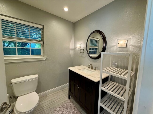 Building Photo - 13455 Mill Grove Ln