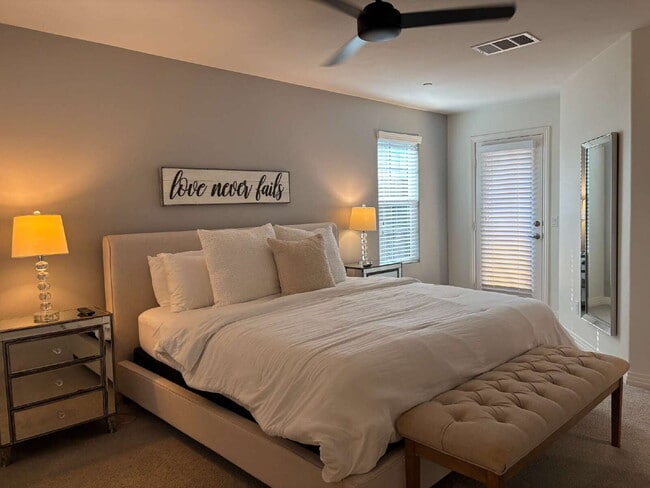 Building Photo - Scenic Views, Furniture optional, 3-Bedroom/2-Story Home Available for a 1 year or more lease term