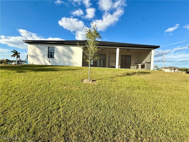 Building Photo - 1926 NW 21st St