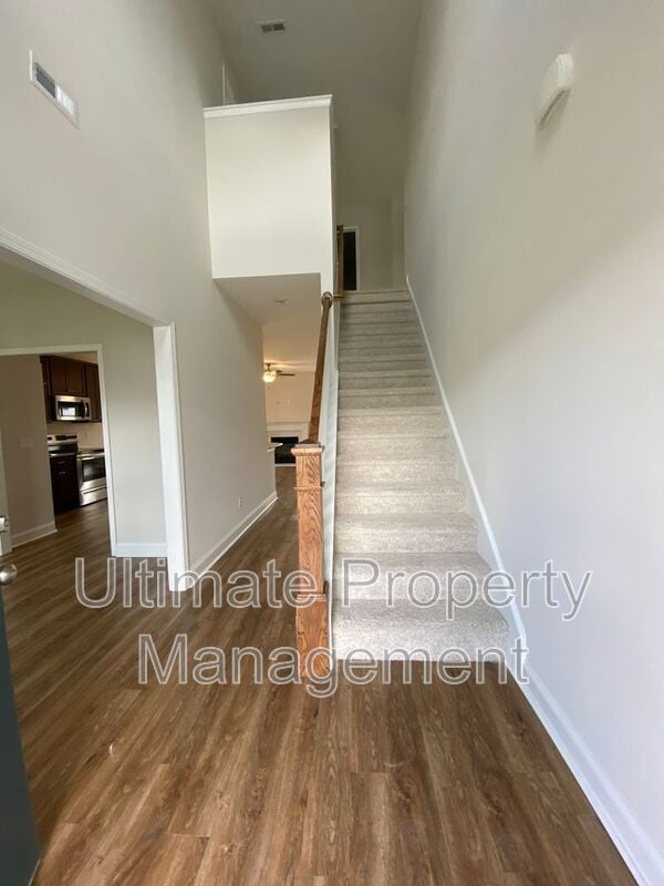 Building Photo - 1449 Lewis Landing Ave