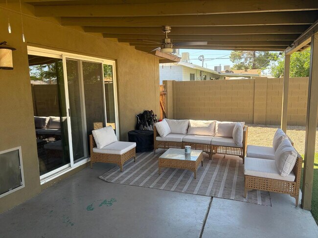 Building Photo - 2218 N 81st St