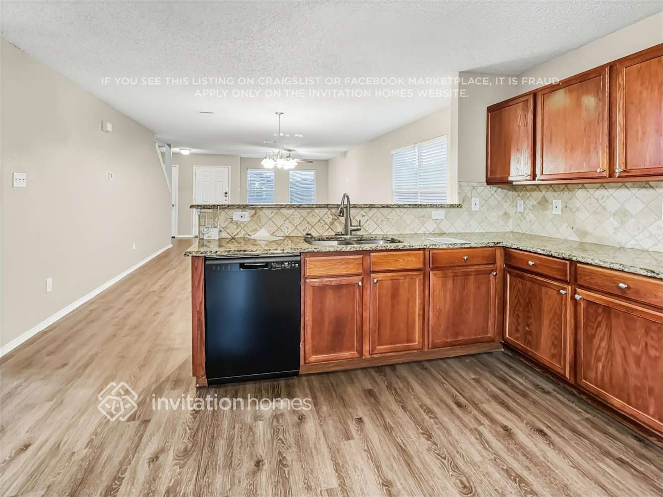 Building Photo - 510 Del Mar Dr