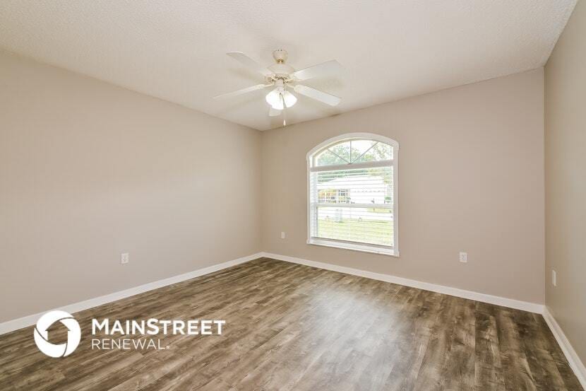 Building Photo - 7527 42nd Ct E