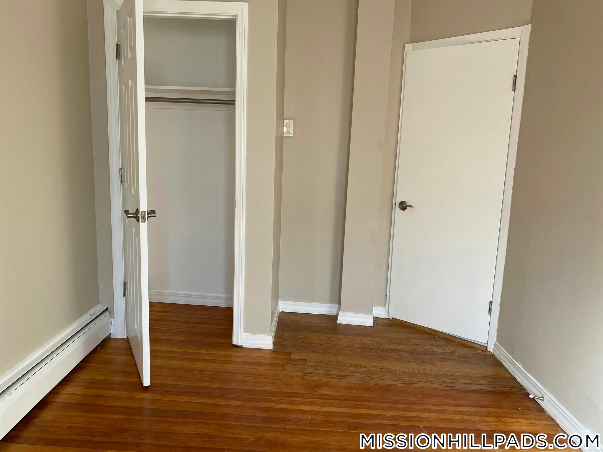 Building Photo - 119 George St