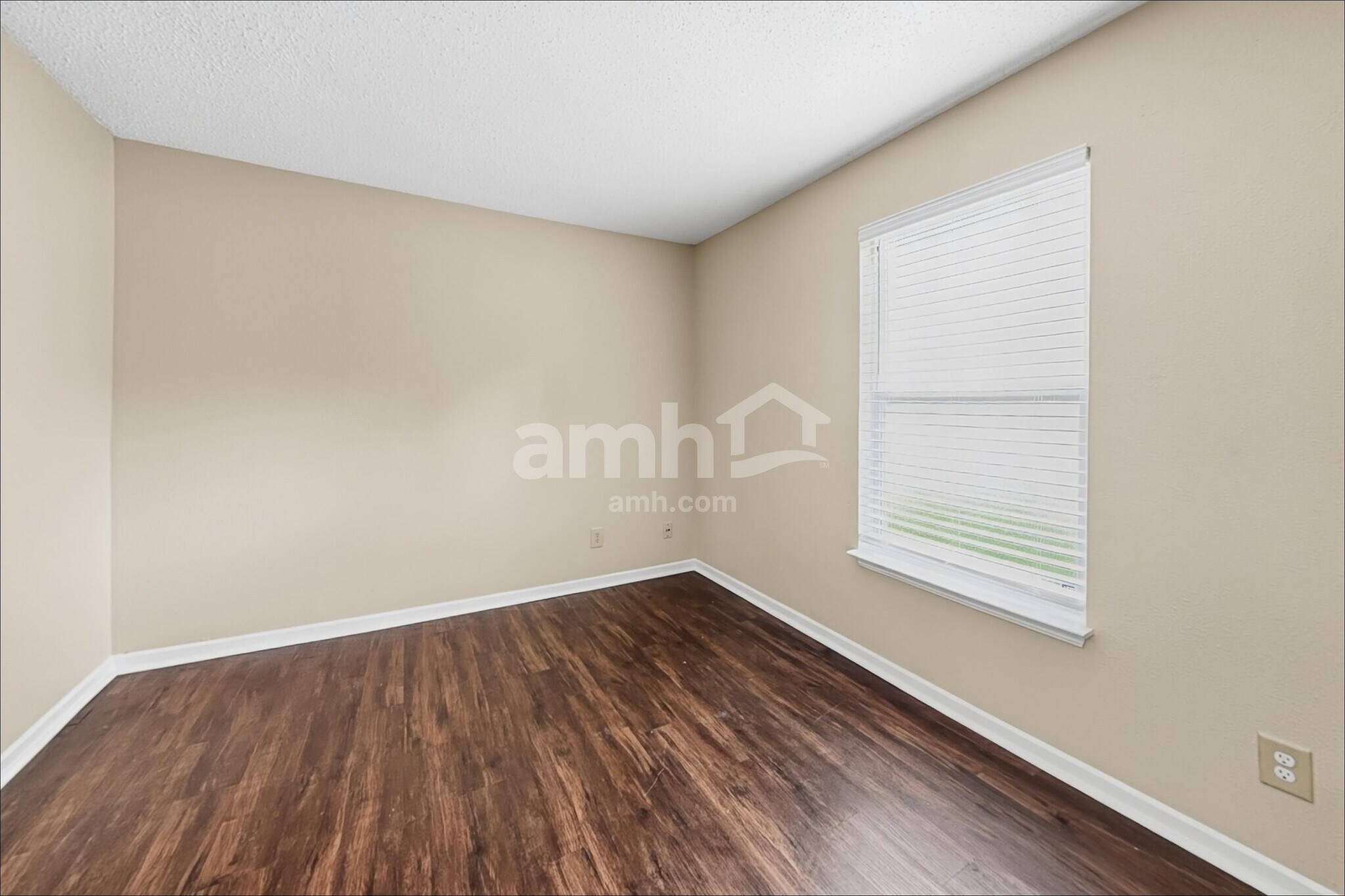 Building Photo - 8629 Blooming Grove Dr