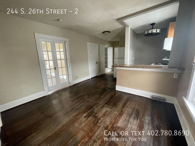 Building Photo - 244 S 26th St