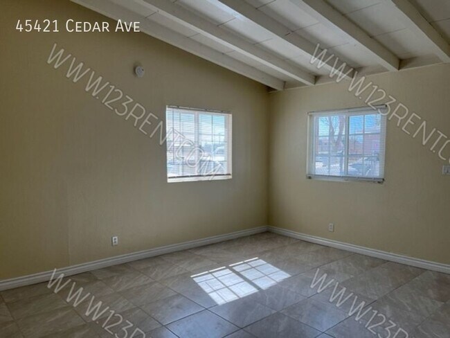 Building Photo - 45421 Cedar Ave