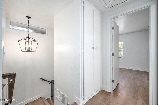 Building Photo - 1623 Elmsford Pl