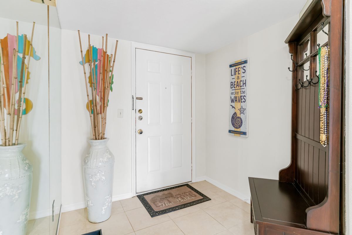 Building Photo - 18400 Gulf Blvd