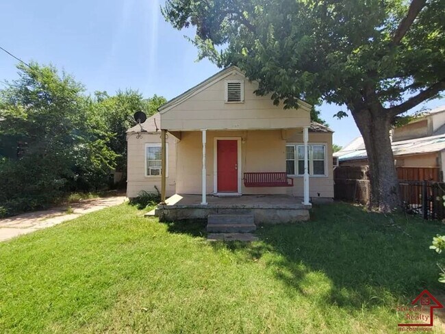 Building Photo - 1308 Virginia Ave