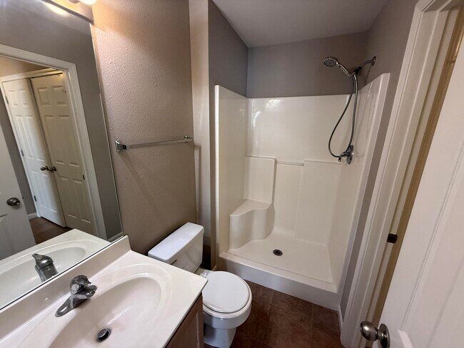 Building Photo - 214 Arctic Wolf Ct