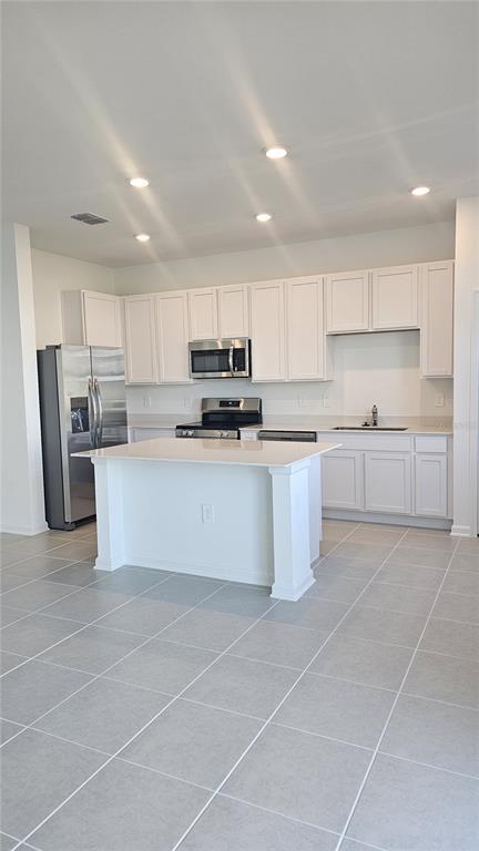 Building Photo - 2739 Skyline Lp