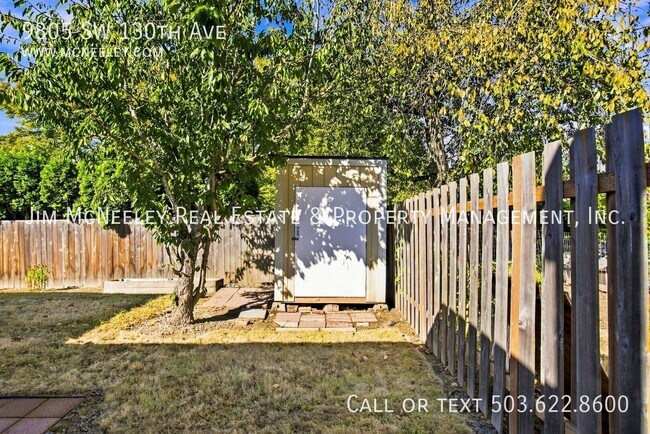 Building Photo - 9805 SW 130th Ave