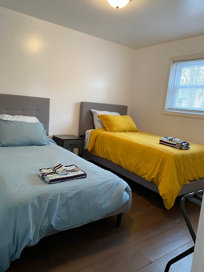 Bedroom 2 - 7550 Eagle Rock Dr