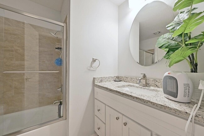 Building Photo - 2503 Howellwood Wy