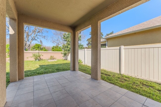 Building Photo - Absolutely stunning 3BR/2BA & 2-Car Garage home in highly sought-after Ballantrae community