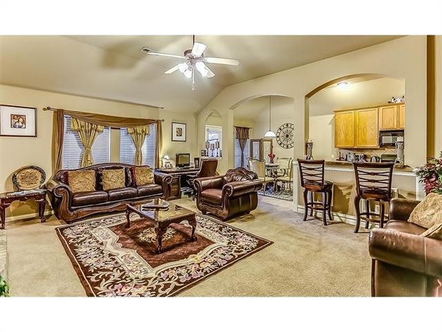 Building Photo - 1505 Sparrow Ln