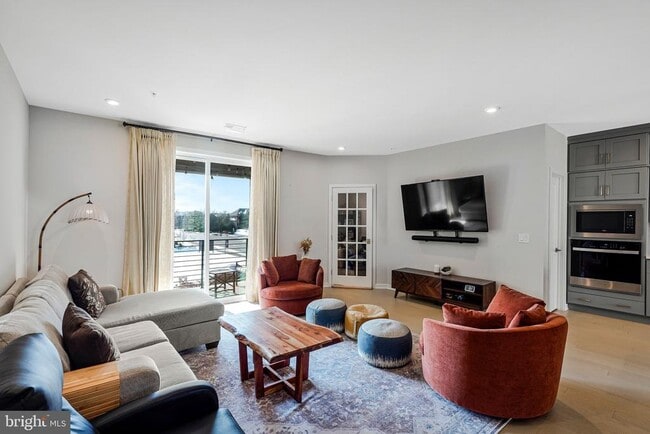 Building Photo - 43474 Danville Ter