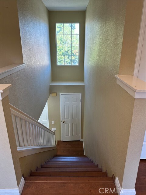 Building Photo - 8941 Carnation Dr