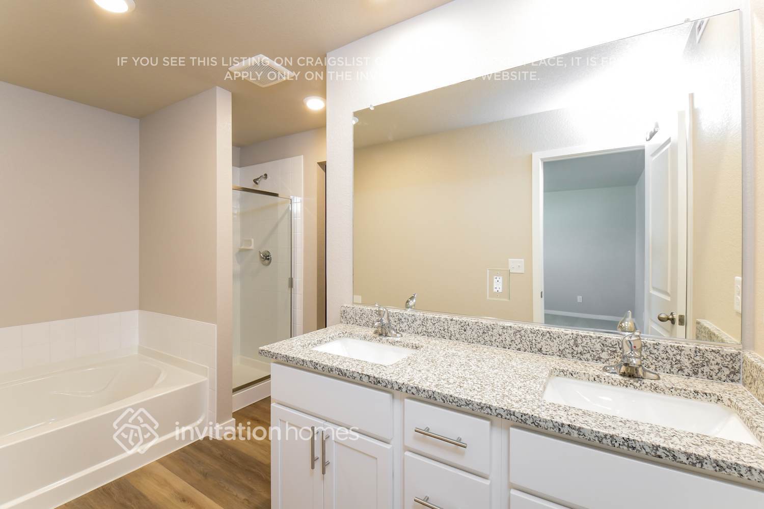 Building Photo - 7303 Dolores Ave