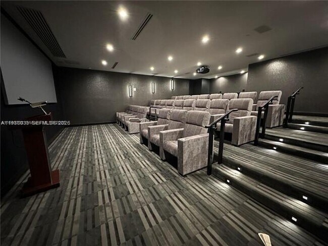 Building Photo - 21200 Point Pl