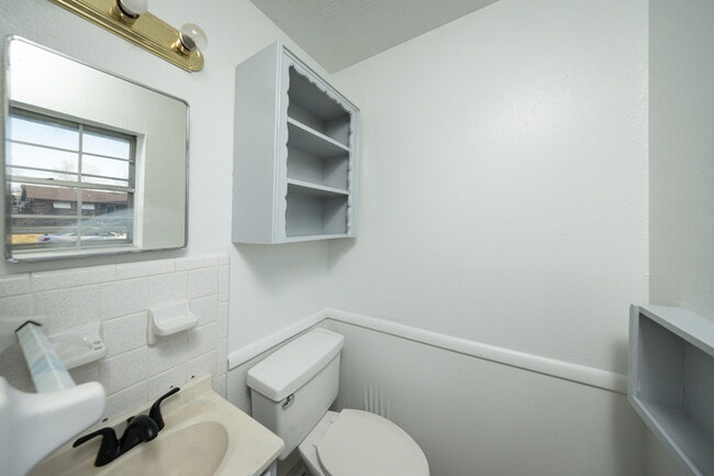 Building Photo - 5860 NW Dearborn Ave