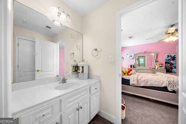 Building Photo - 209 Braemar Ct