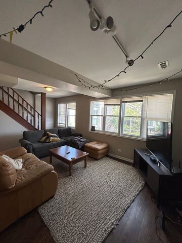 Primary Photo - 1505 W Huron St